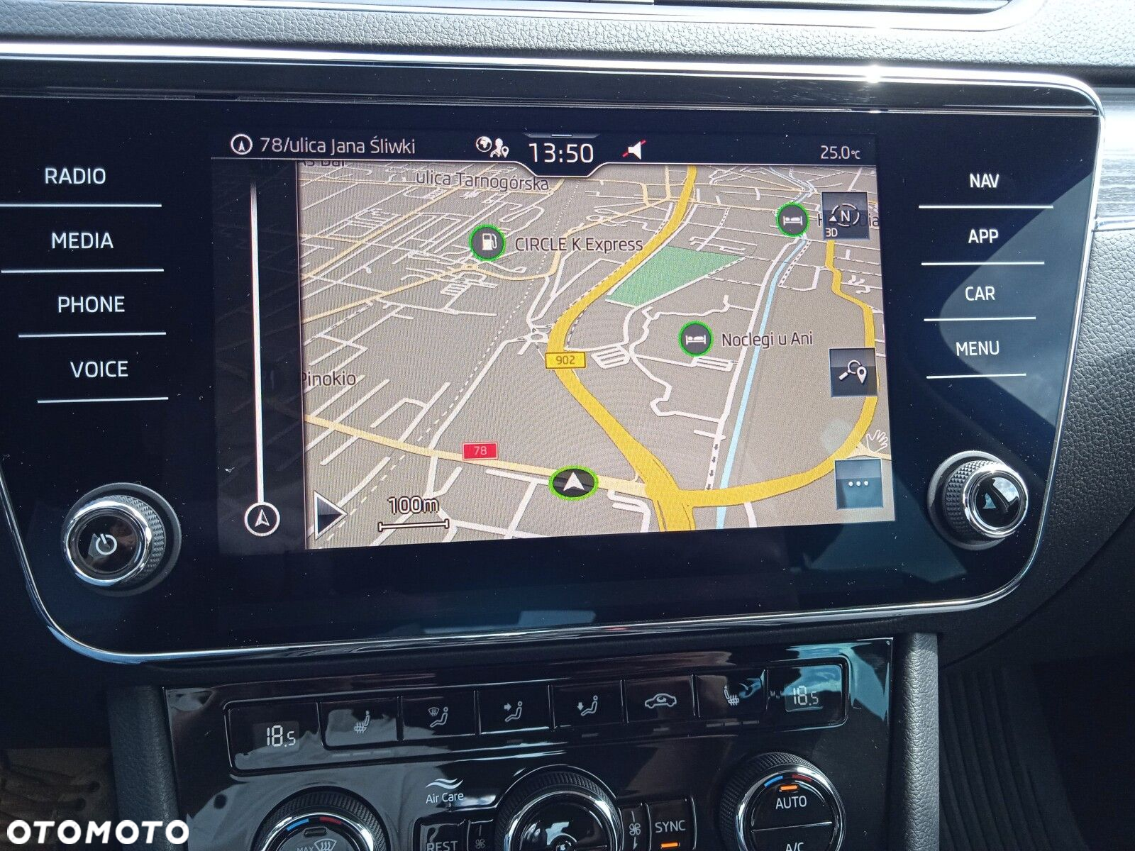 Skoda Superb 2.0 TDI SCR Style DSG - 31