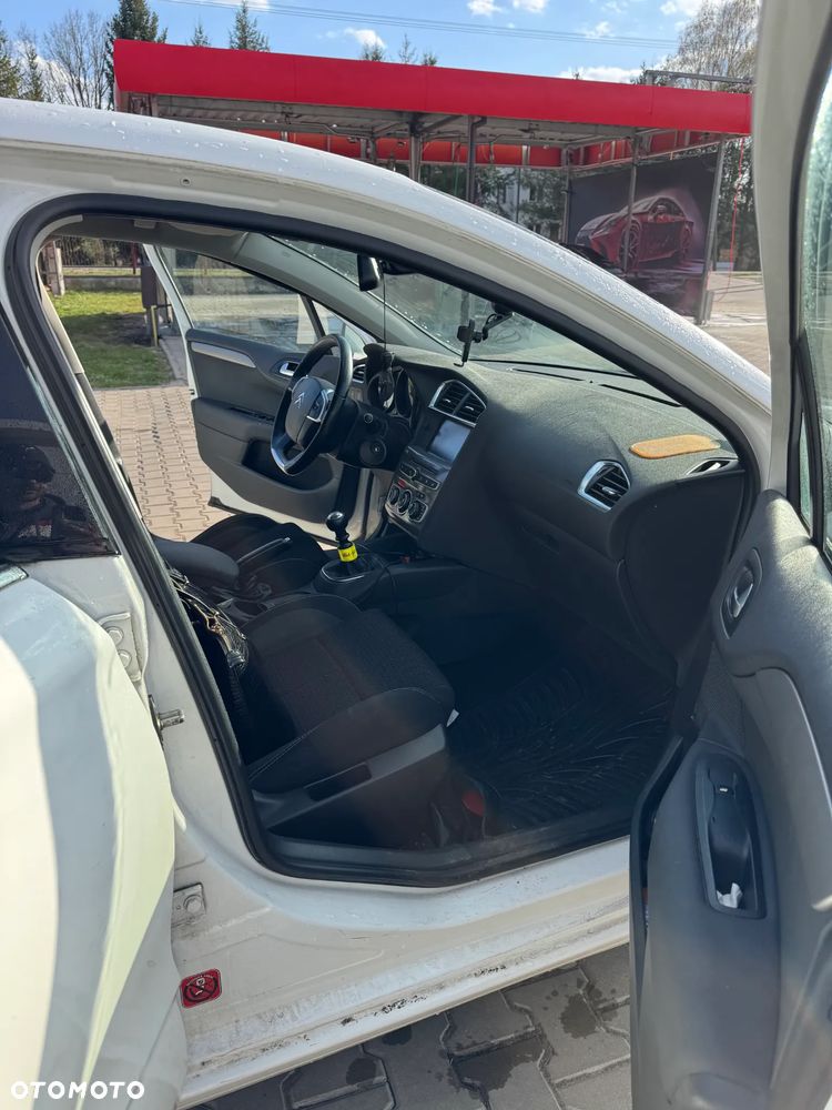Citroën C4 1.6 BlueHDi Shine S&S - 12
