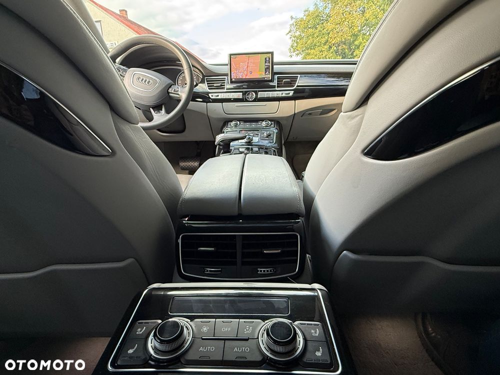 Audi A8 - 29