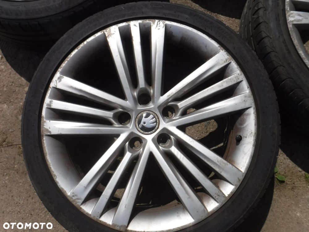 Skoda Superb II Octavia Vw Seat Audi  alufelgi 18 3T0601025HE 3T0601025T 5X112 ET46 opony  7.5J  225/40/18 - 4