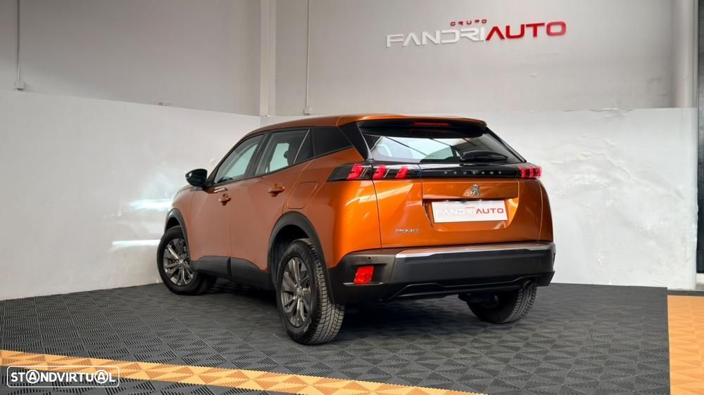 Peugeot 2008 Benzin 100 Style - 11