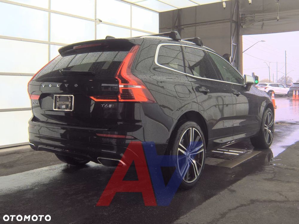 Volvo XC 60 T6 AWD Geartronic RDesign - 6