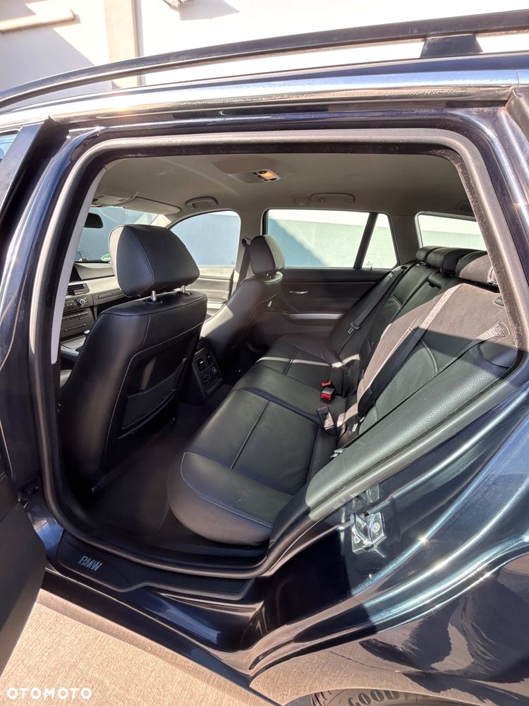 BMW Seria 3 325d DPF - 6