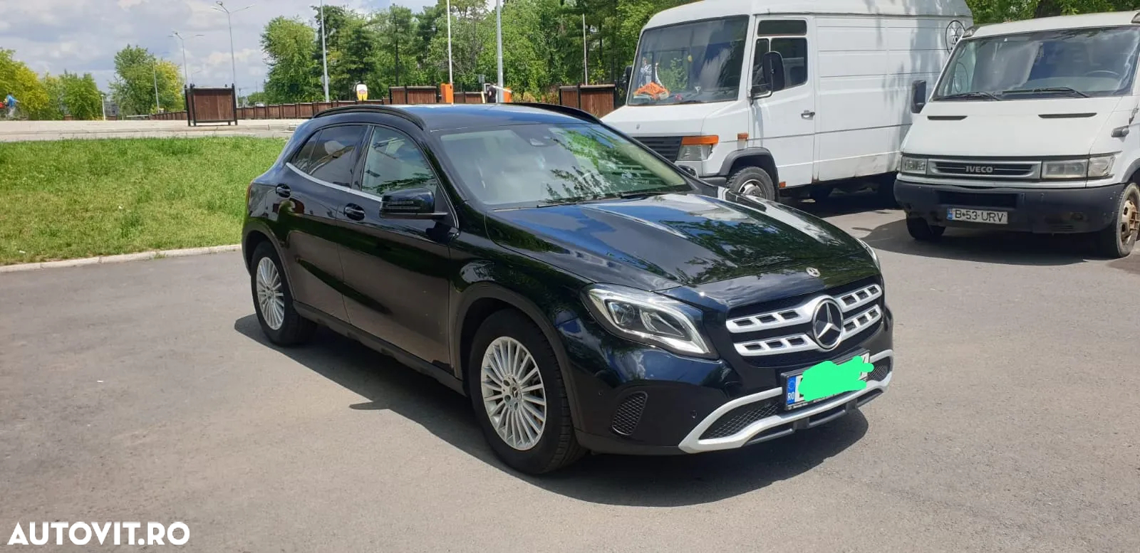 Mercedes-Benz GLA - 3