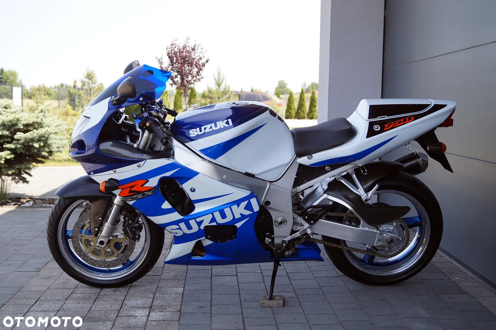 Suzuki GSX-R - 7
