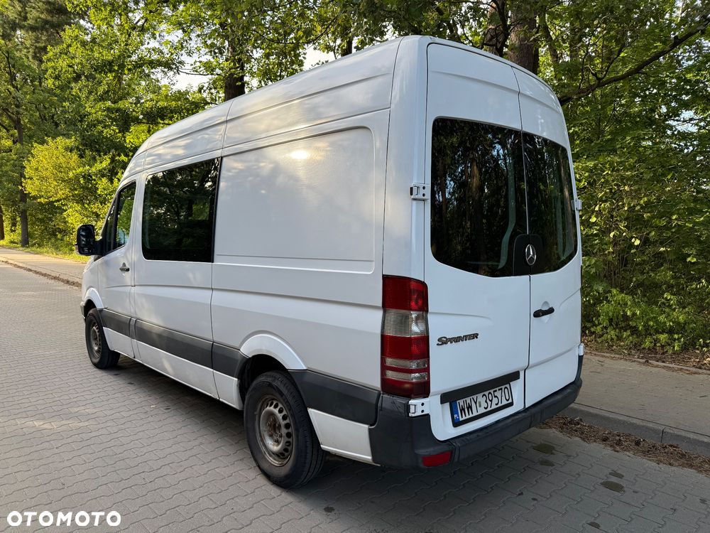 Mercedes-Benz Sprinter - 10