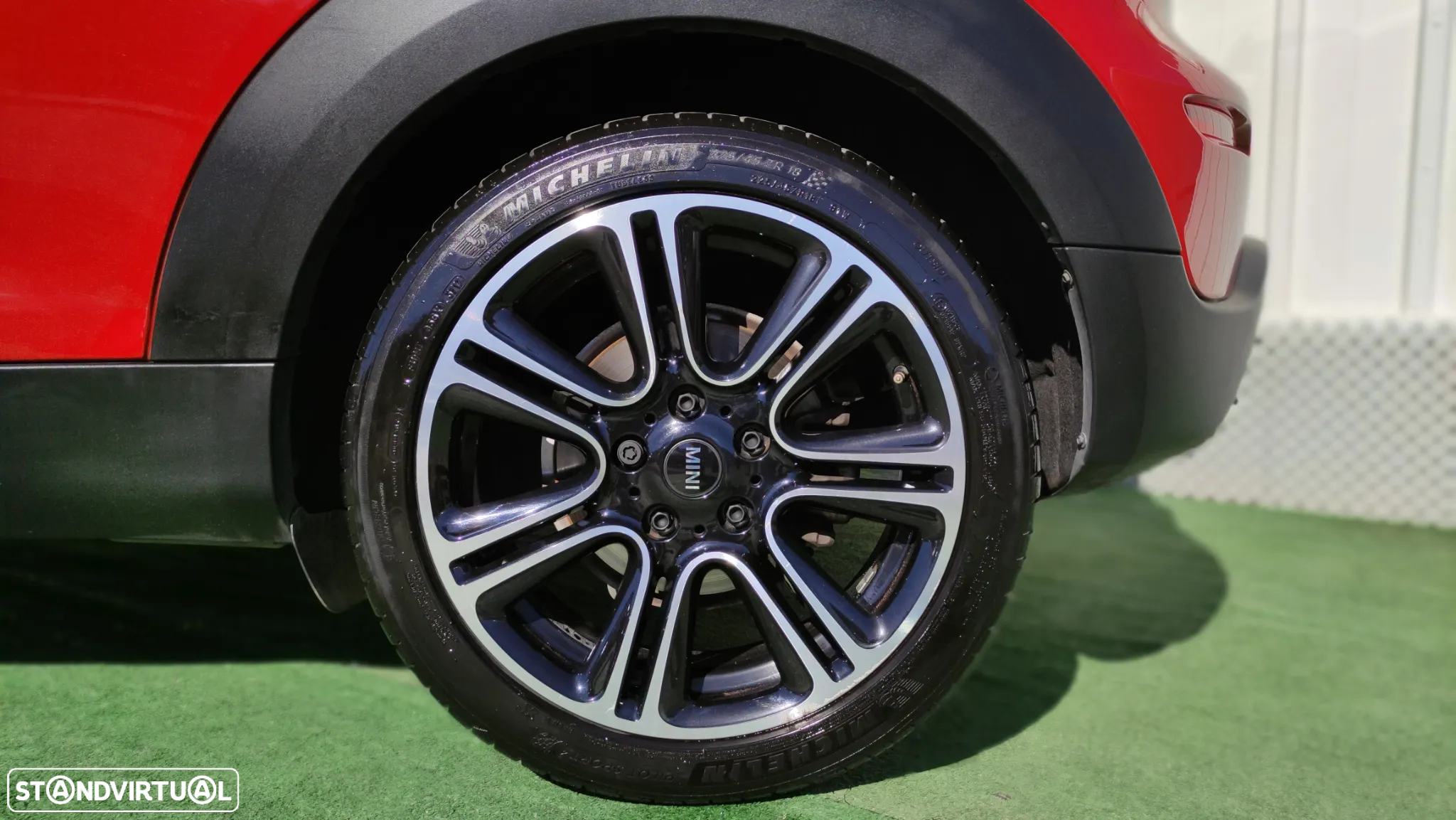 MINI Paceman Cooper D ALL4 - 9