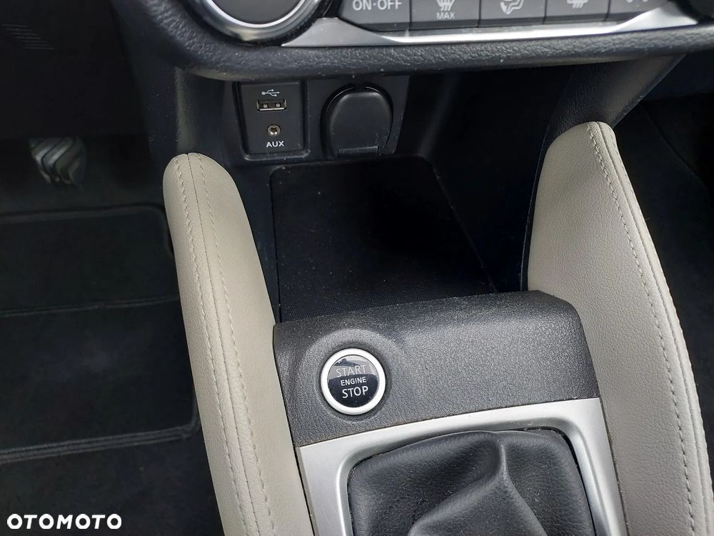 Nissan Micra 0.9 IG-T N-Way - 32