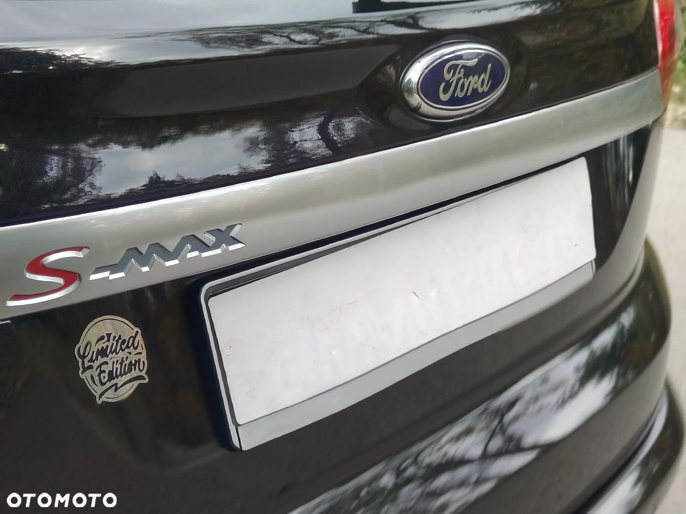 Ford S-Max 2.0 TDCi DPF Champions Edition - 27