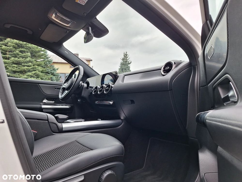 Mercedes-Benz GLA 220 d 8G-DCT AMG Line - 18