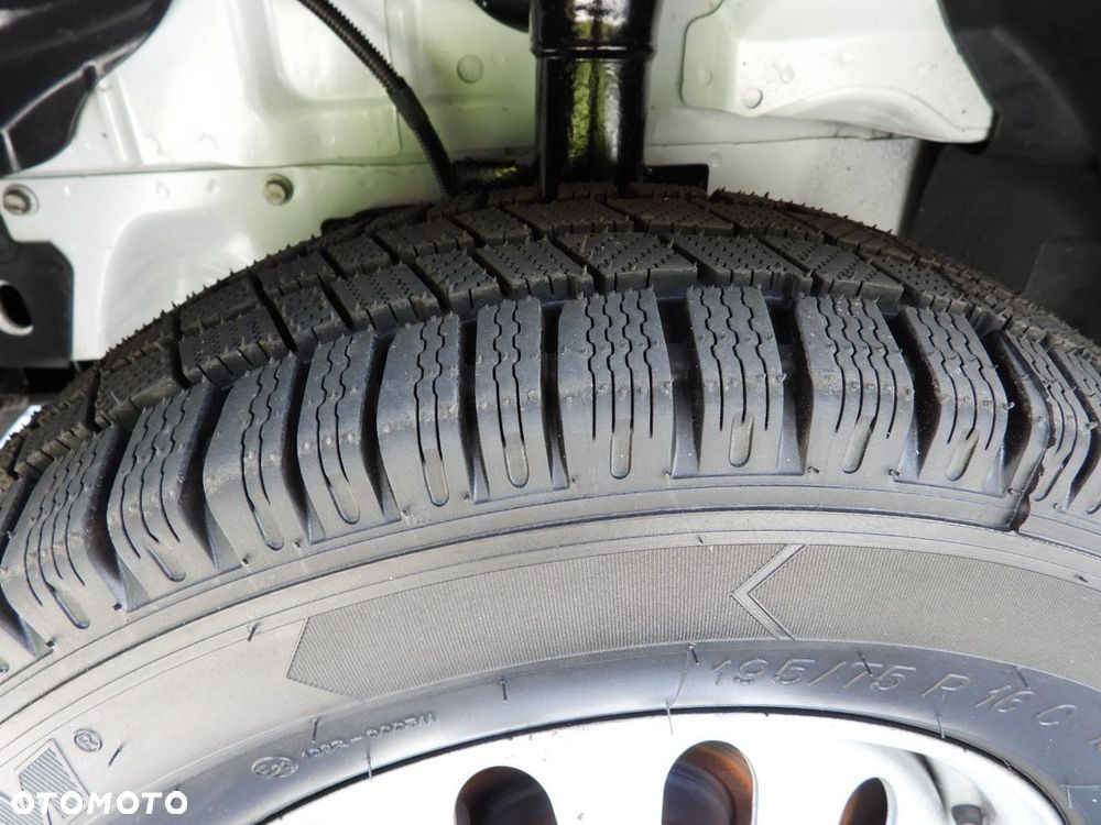 Ford TRANSIT KONTENER WINDA 8 PALET TEMPOMAT LEDY BLIŹNIACZE KOŁA KLIMATYZACJA  130KM - 20