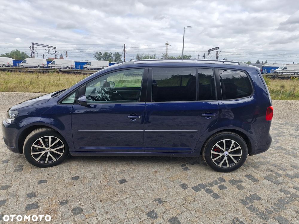Volkswagen Touran 1.6 TDI DPF BlueMot Trendline - 12