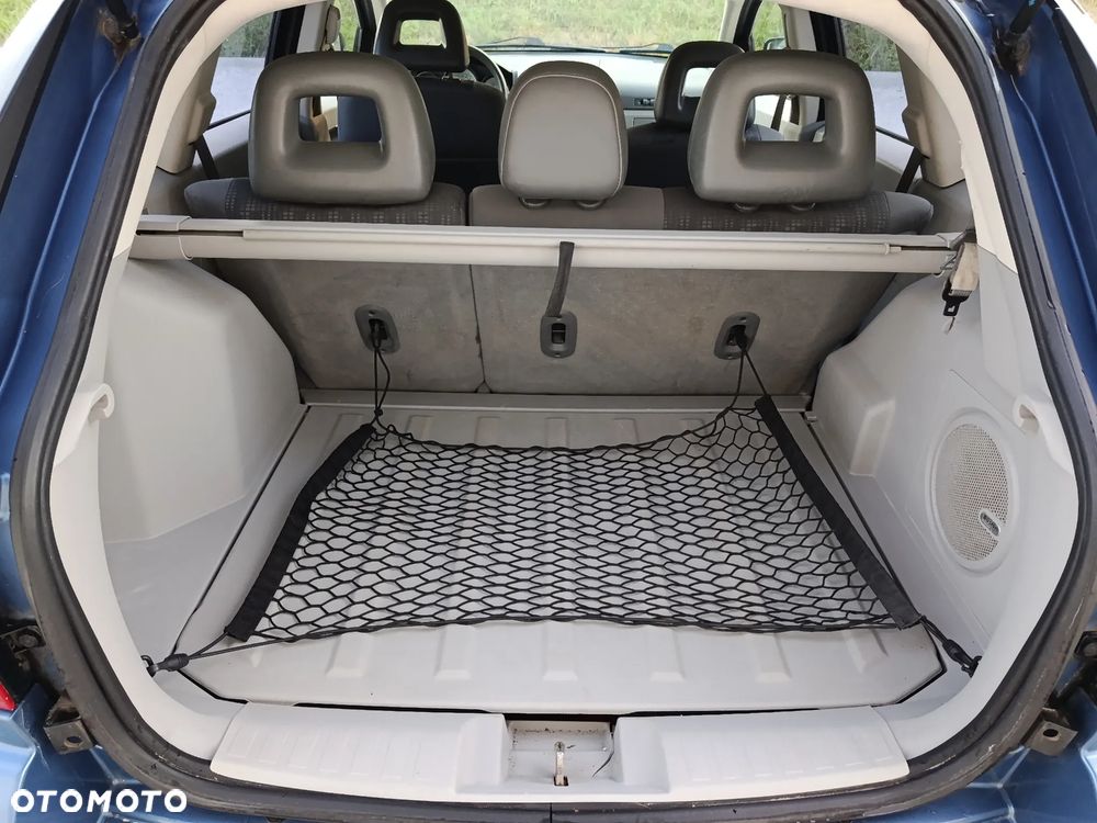 Dodge Caliber 1.8 S - 25