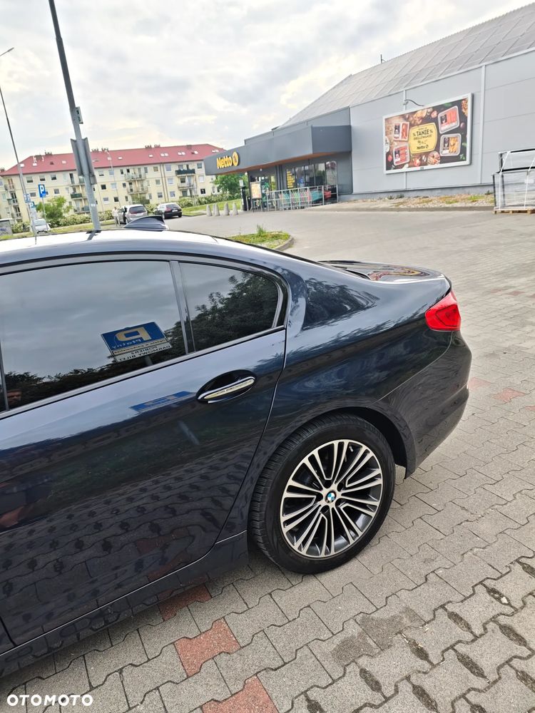 BMW Seria 5 520d Efficient Dynamics Edition Sport Line - 5