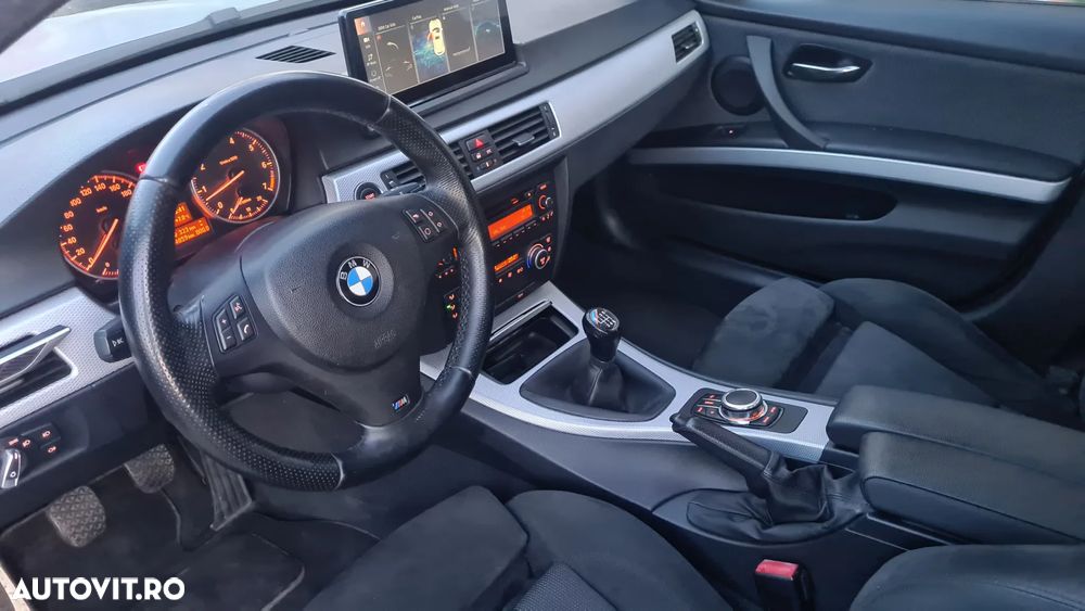 BMW Seria 3 318i - 10