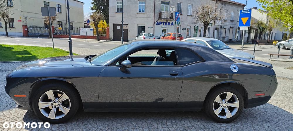 Dodge Challenger ver-automatik-sxt-plus - 17