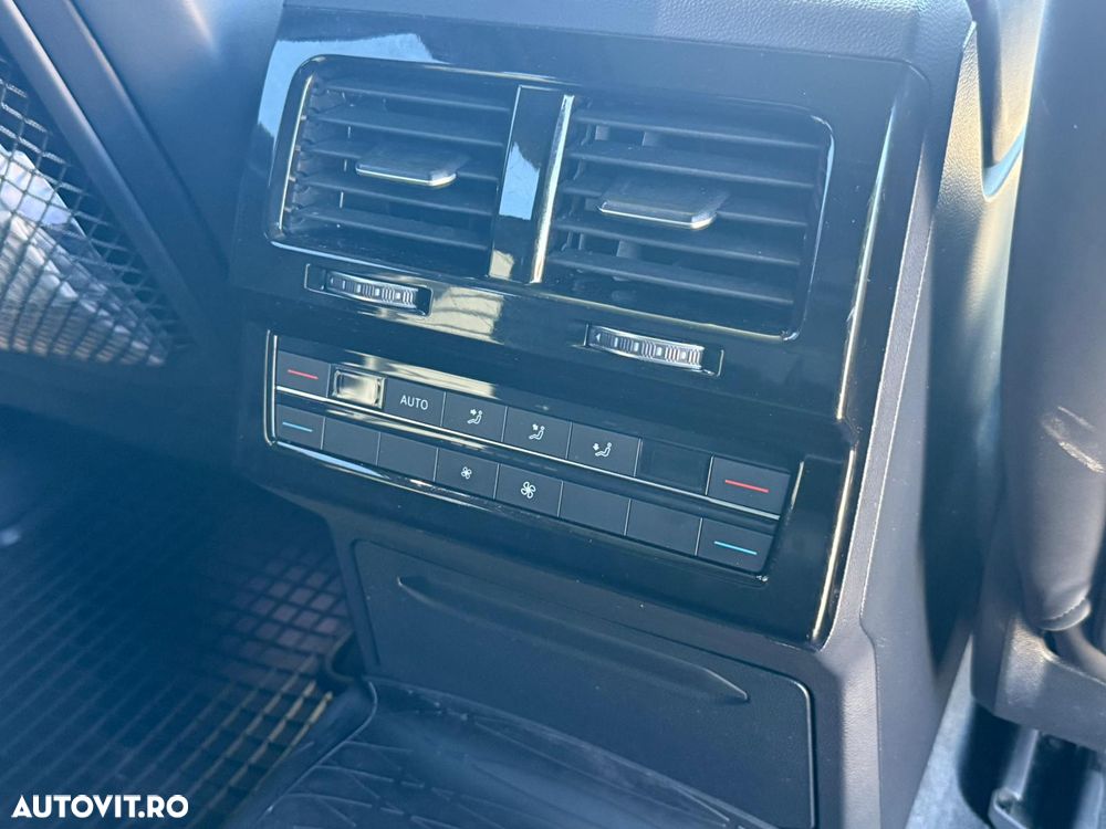 Volkswagen Touareg - 18