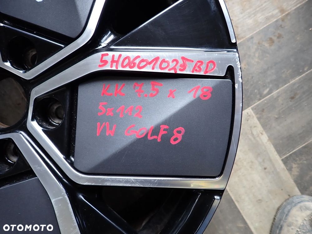 GOLF VIII 18' 5X112 ET51 5H0601025BD - 2