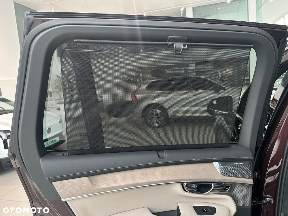 Volvo XC 90 T8 AWD Plug-In Hybrid Ultra Bright 7os - 17