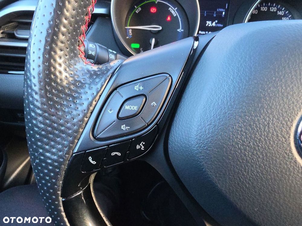 Toyota C-HR 2.0 Hybrid GR Sport - 24
