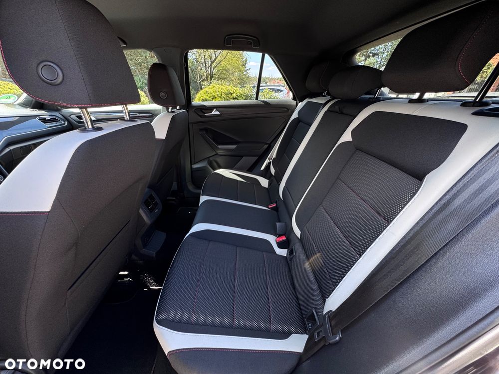 Volkswagen T-Roc 2.0 TDI SCR DSG Sport - 41