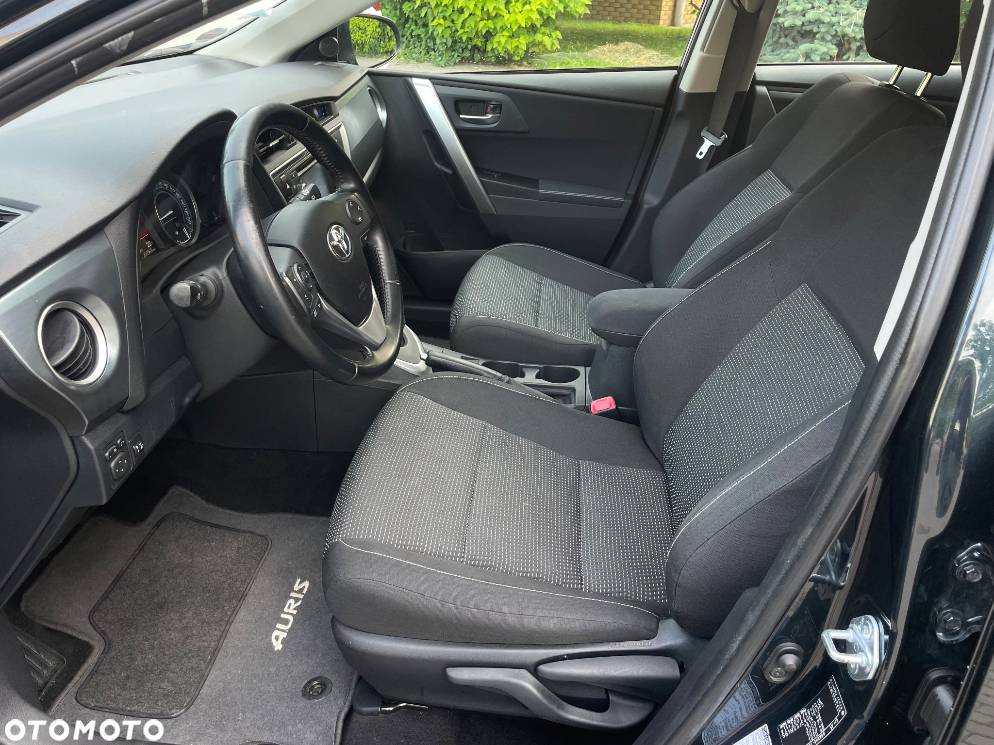 Toyota Auris 1.8 VVT-i Hybrid Automatik Executive - 6