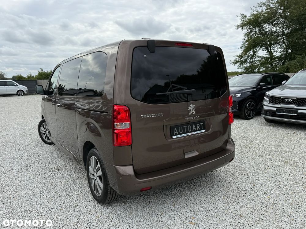 Peugeot Traveller 2.0 BlueHDi Compact Allure - 11
