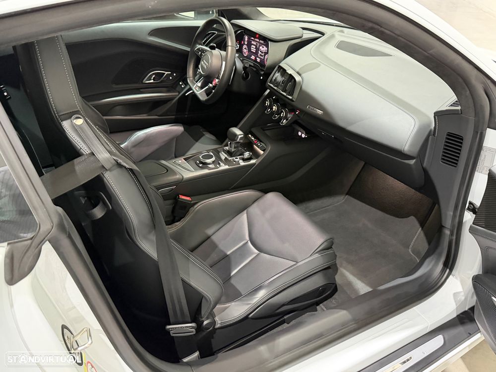 Audi R8 Coupé 5.2 FSI V10 Plus S tronic - 37