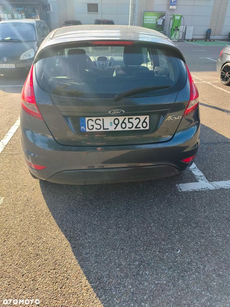 Ford Fiesta 2009 photo 3