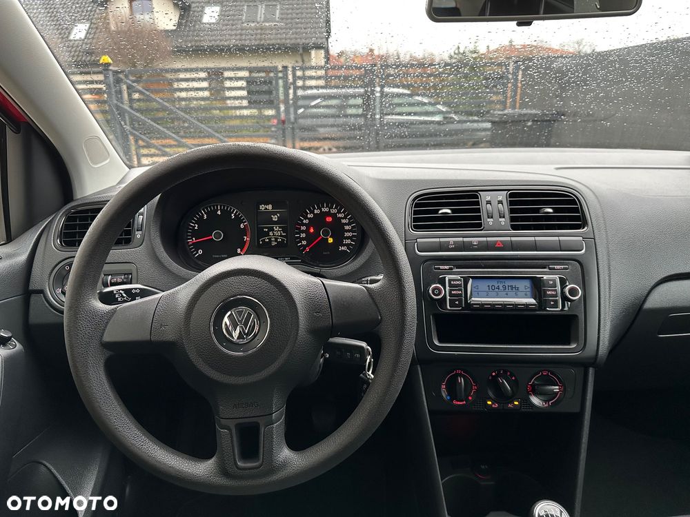 Volkswagen Polo - 10