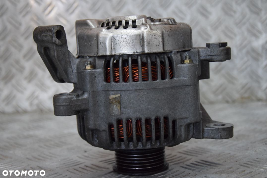 JEEP CHEROKEE KJ 3.7 V6 ALTERNATOR - 4