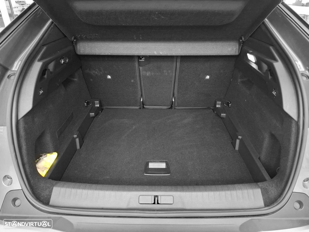 Peugeot 3008 1.2 Hybrid Allure e-DCS6 - 7