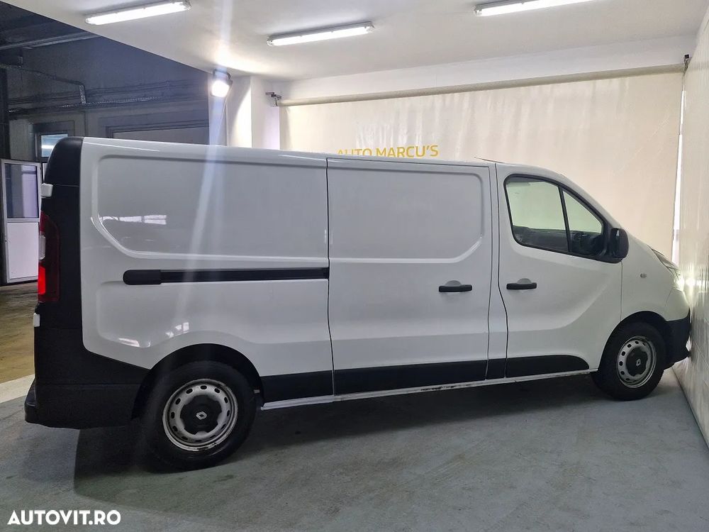 Renault TRAFIC - 9