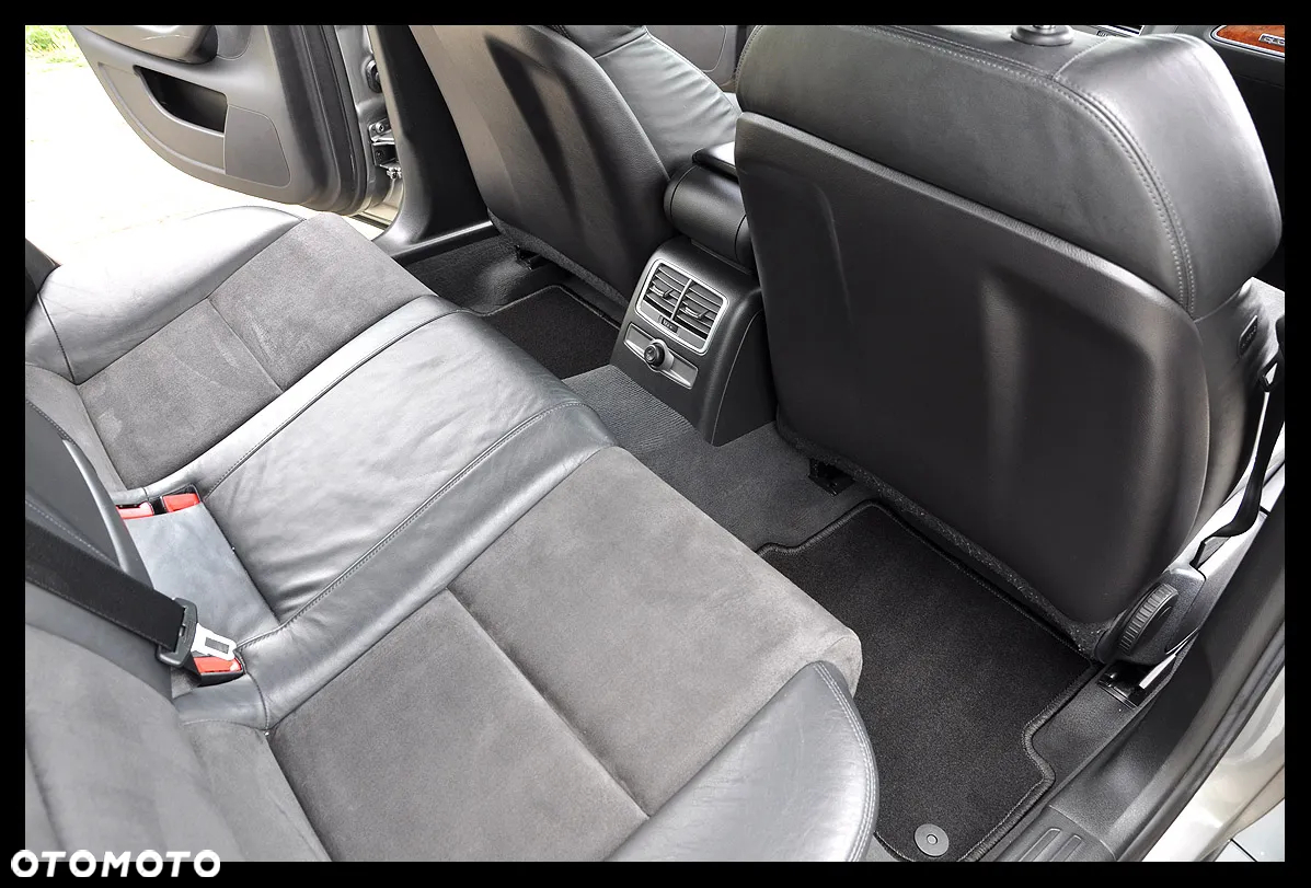 Audi A6 2.4 Quattro - 28