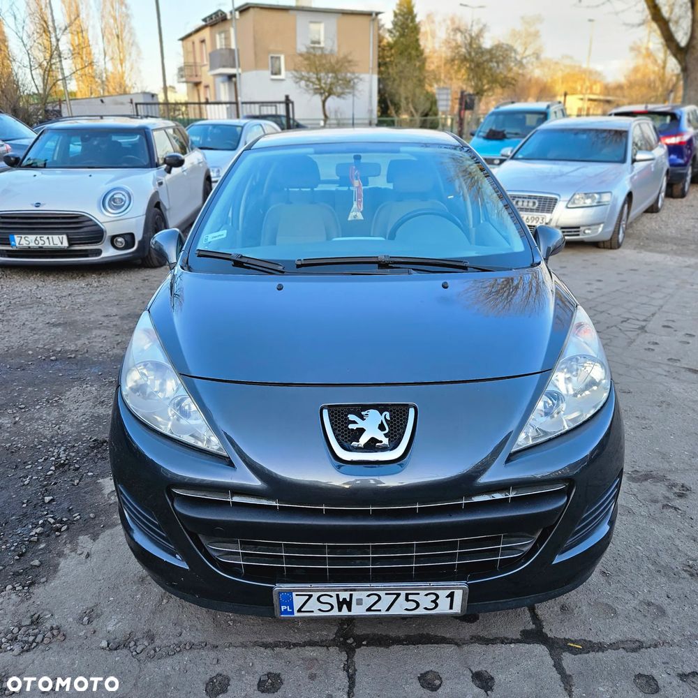 Peugeot 207 1.4 - 14