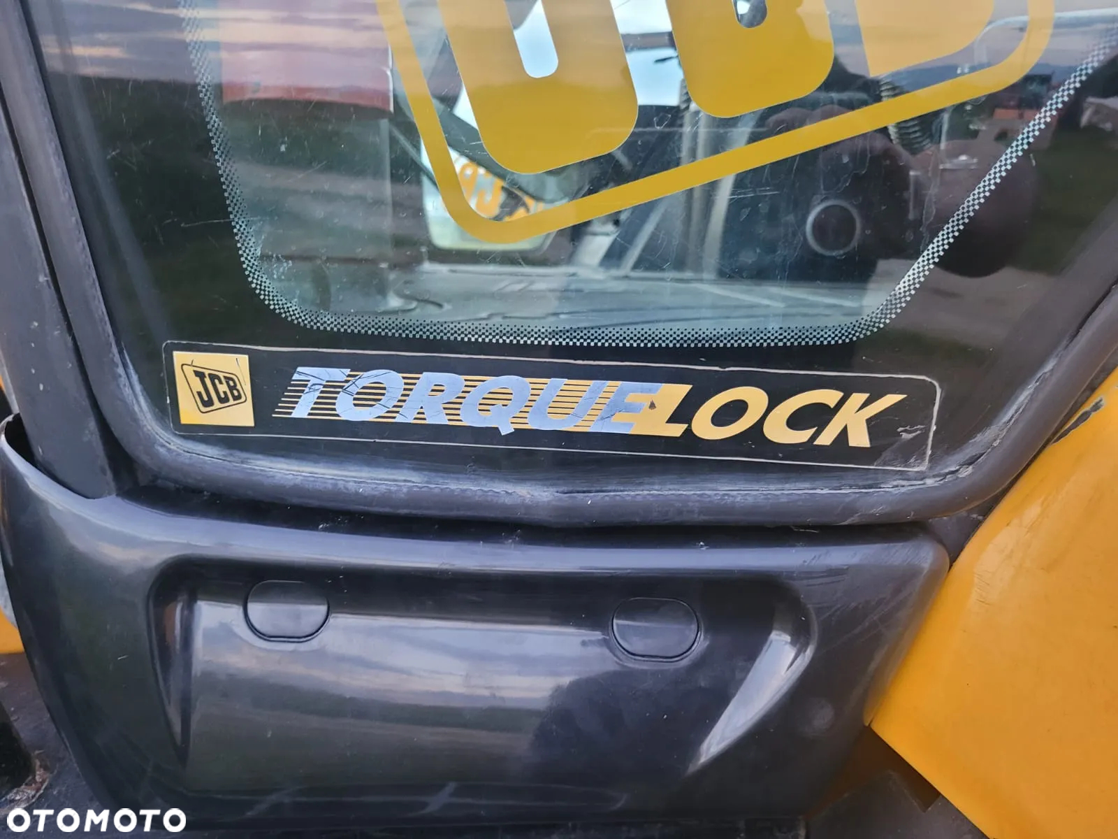 JCB 4CX - 8