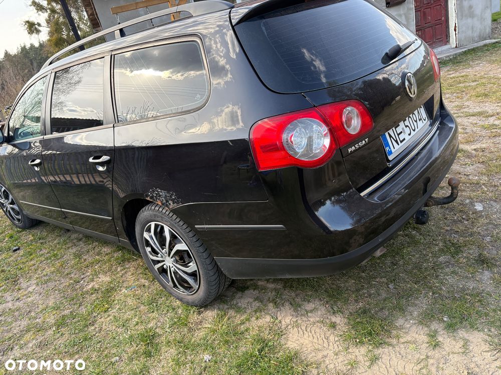 Volkswagen Passat 2.0 TDI Sportline DSG - 7