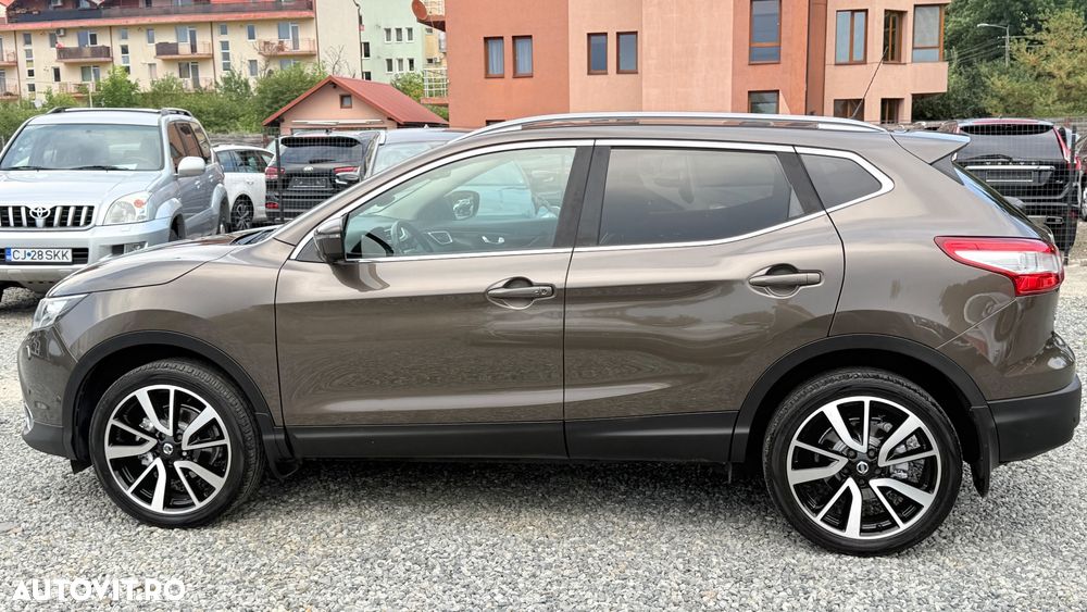 Nissan Qashqai 1.6 DIG-T TEKNA - 30