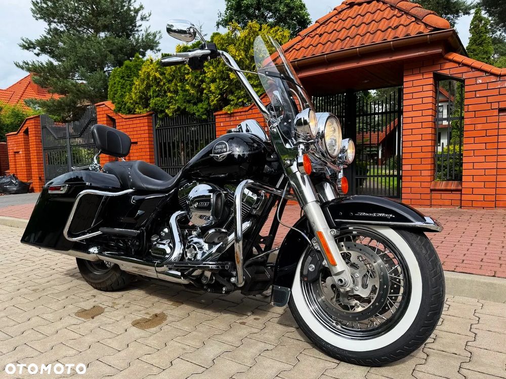 Harley-Davidson Touring Road King - 23