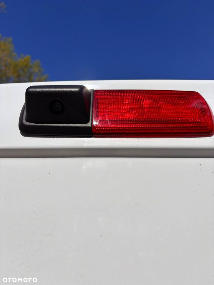 Renault Trafic (6 Osobowy) - 34
