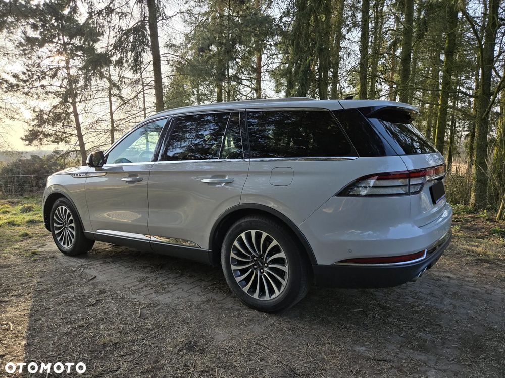 Lincoln Aviator - 4