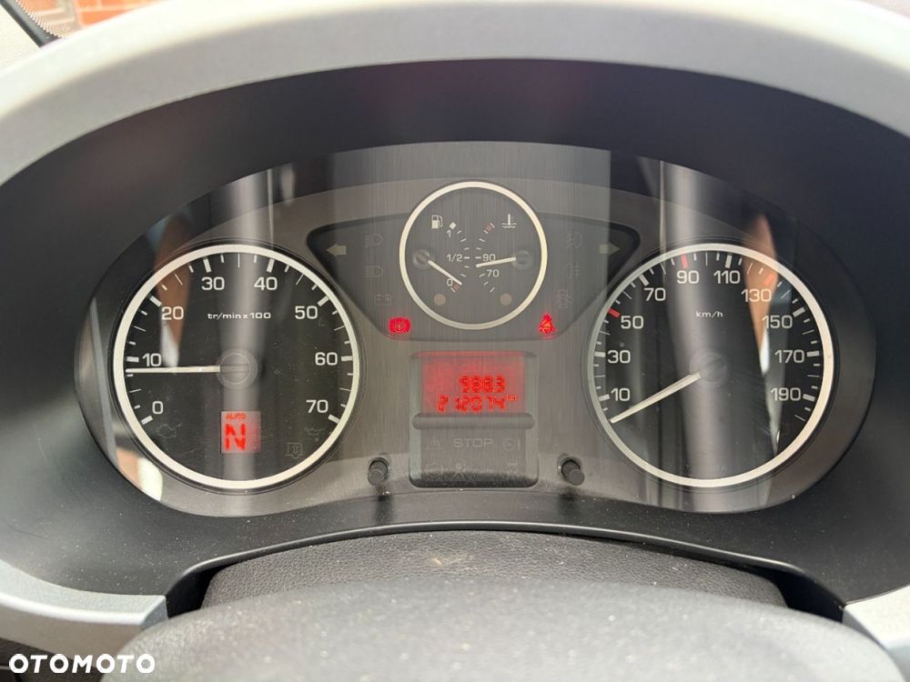 Citroën Berlingo Multispace e-HDi 90 FAP EGS6 Exclusive - 9