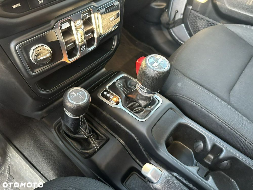 Jeep Wrangler 2.0 T-GDI Hardtop AWD Automatik Sahara - 21