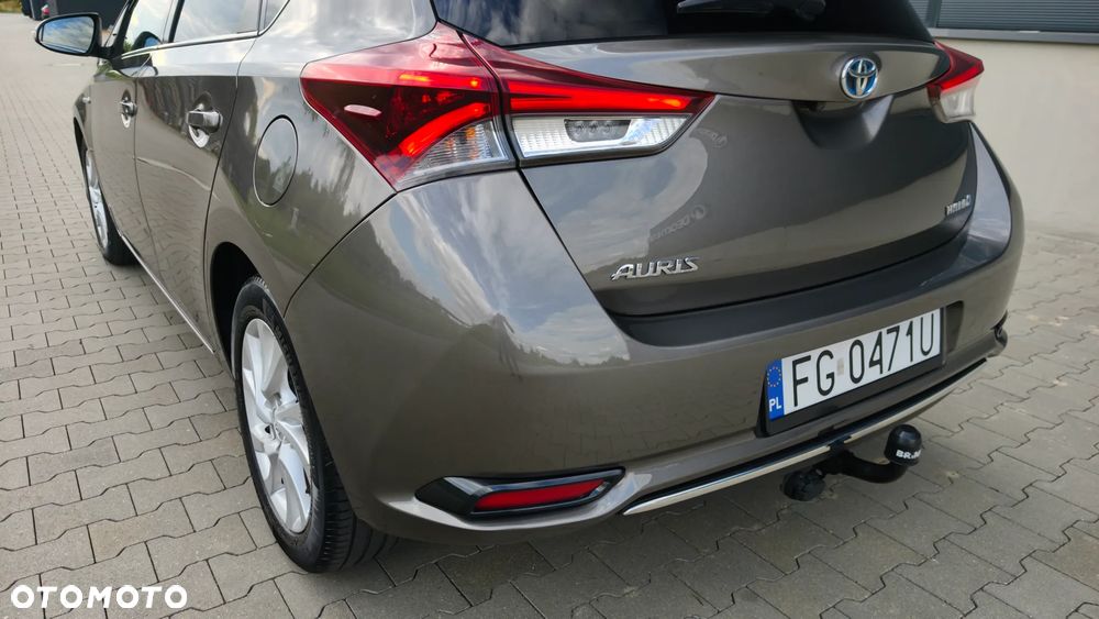 Toyota Auris 1.8 HSD Prestige - 14