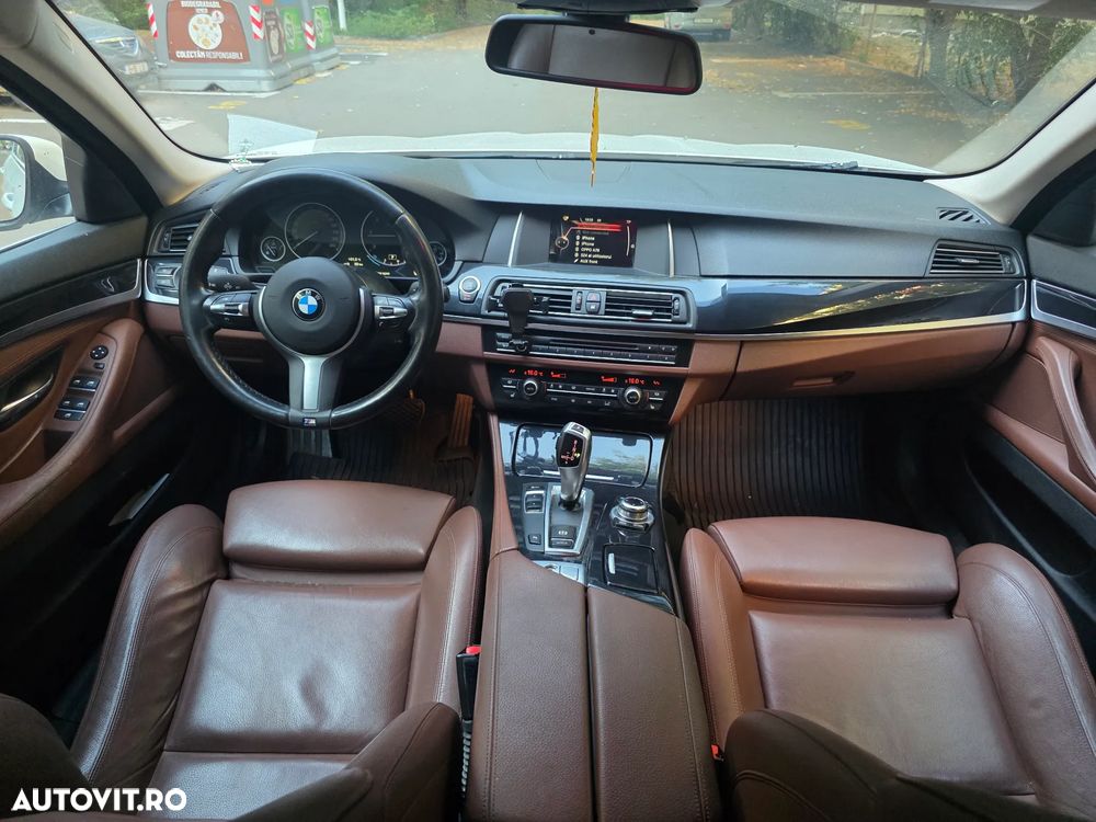 BMW Seria 5 520d AT - 10
