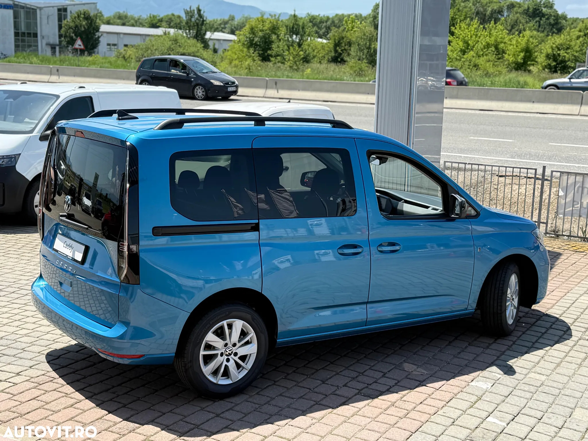 Volkswagen Caddy - 4