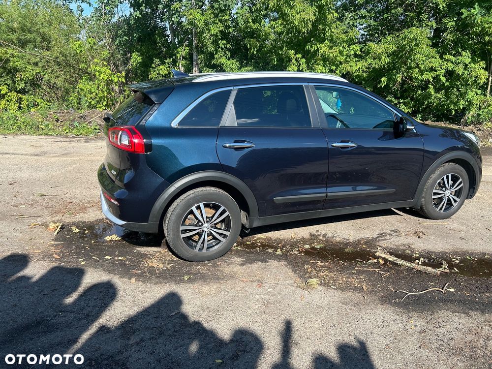 Kia Niro 1.6 GDI Hybrid XL - 4
