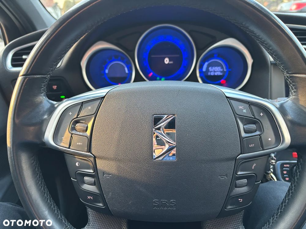 Citroën DS4 1.6 VTi SoChic - 24