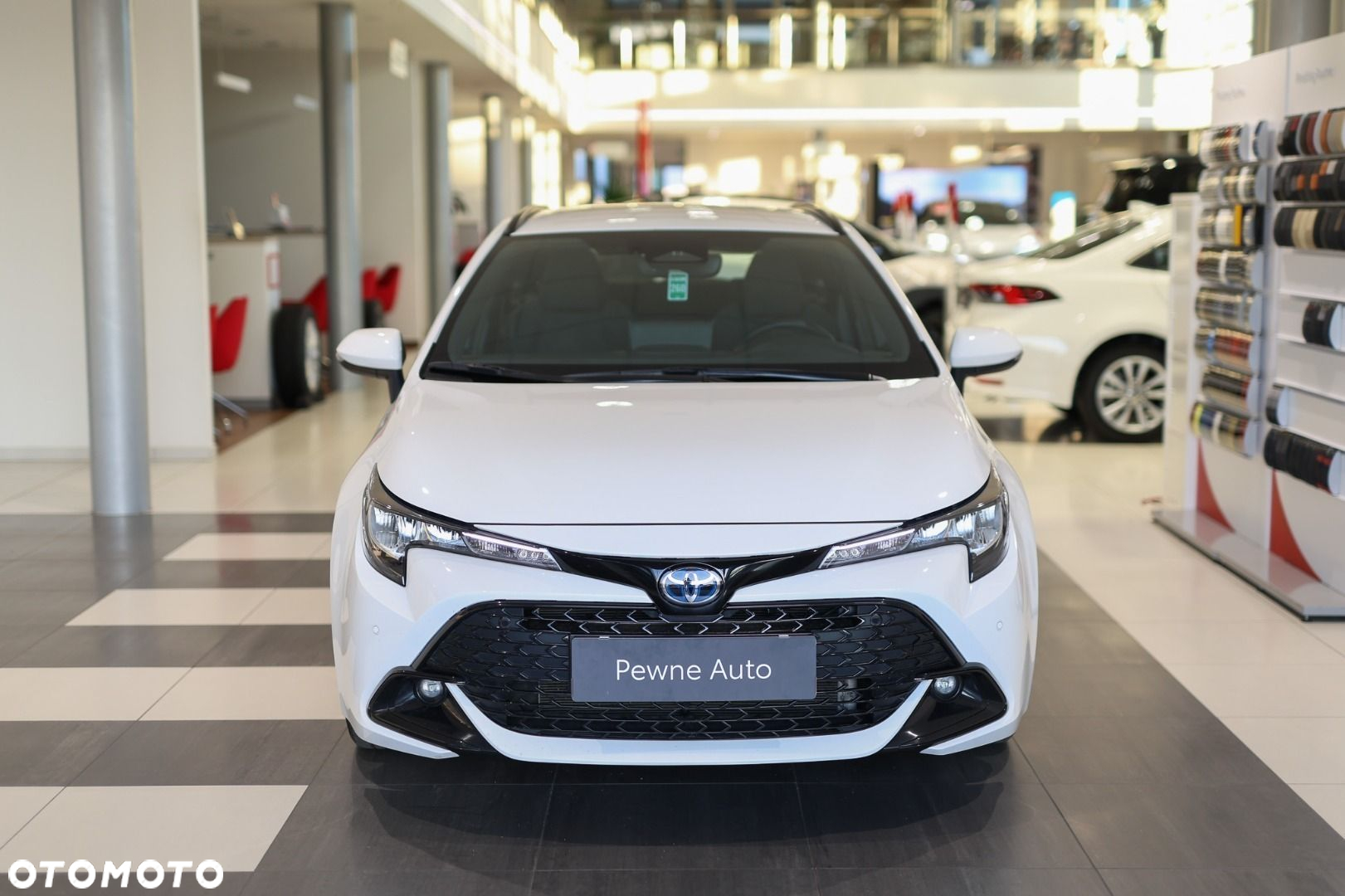 Toyota Corolla - 2