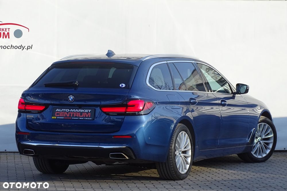 BMW Seria 5 520d Luxury Line - 10